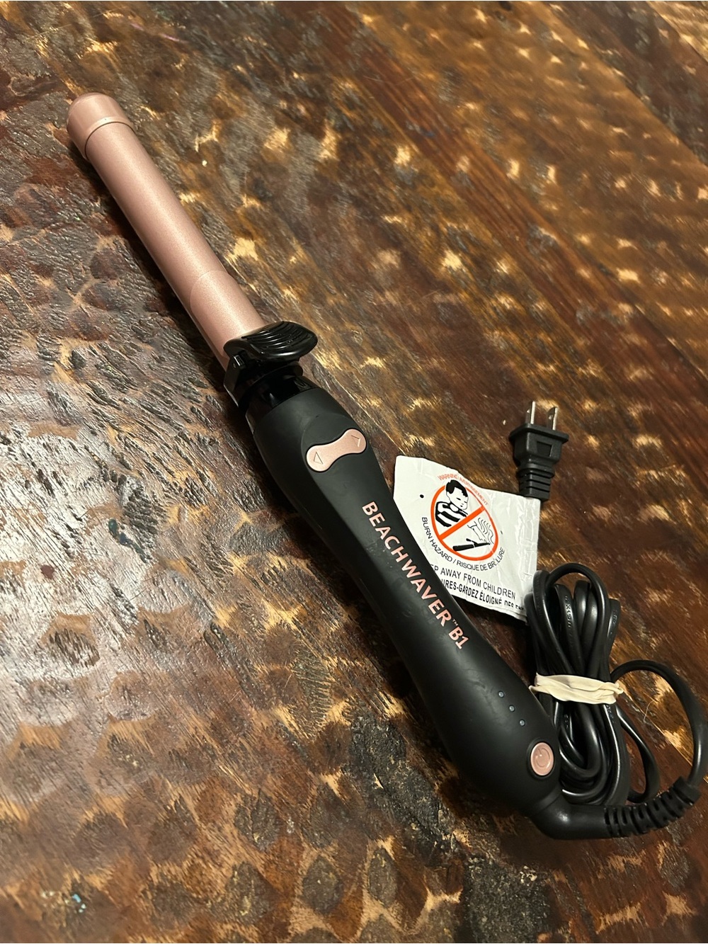 Rose Gold and Black Women’s Hair Styling Waver